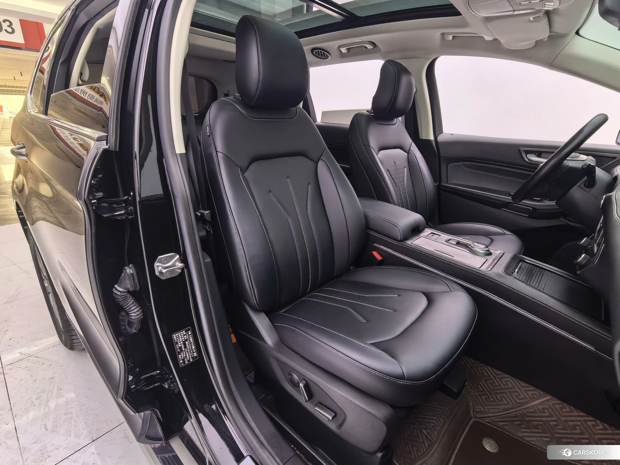 Ford Edge 2022 Черный из Китая, фото 4