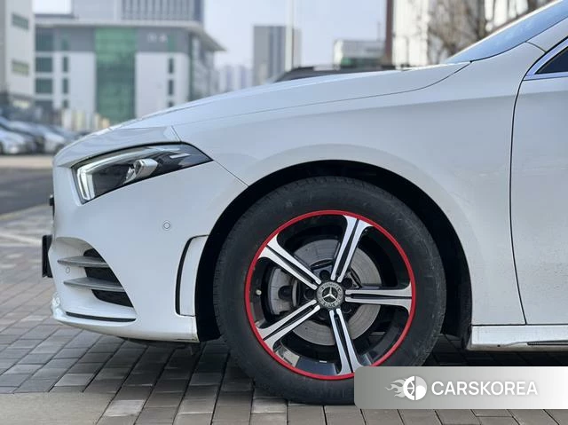 Mercedes-Benz A-Class 2023 Белый из Китая, фото 4