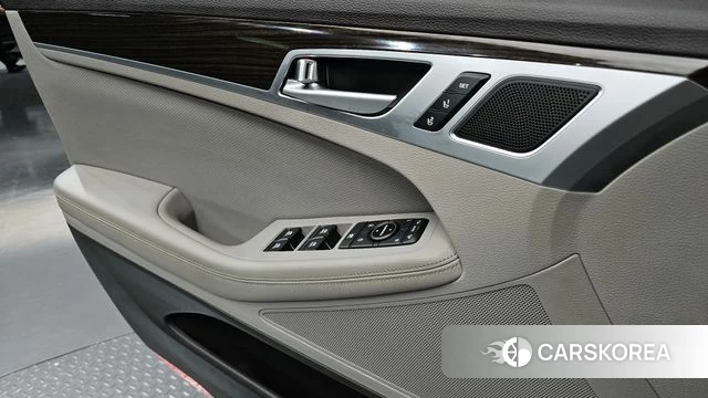 Genesis G80 2018 Серебряный из Кореи, фото 4