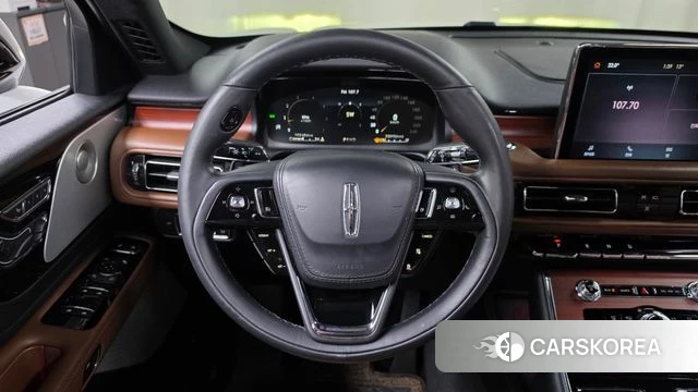 Lincoln Aviator 2nd generation 2022 Белый из Кореи, фото 4