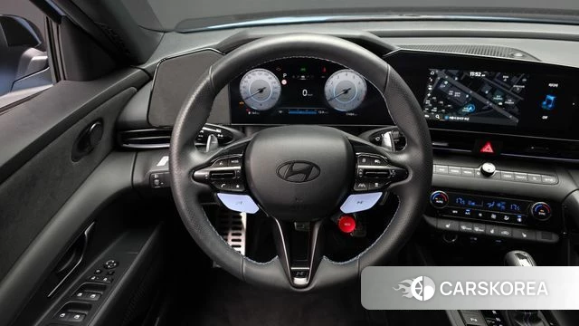 Hyundai The New Avante (CN7) 2025 Светло-серебряный цвет из Кореи, фото 4