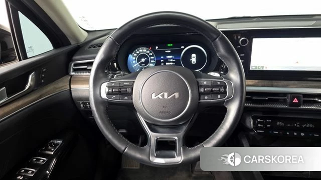 Kia K5 3rd generation 2023 Черный из Кореи, фото 4