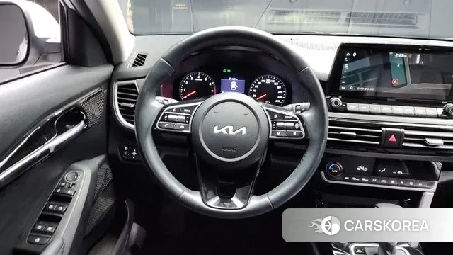 Kia Seltos 2021 Белый из Кореи, фото 4