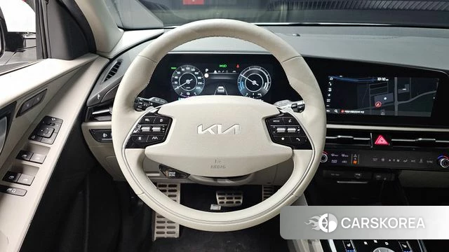 Kia Di All New Niro EV 2023 Белый из Кореи, фото 4