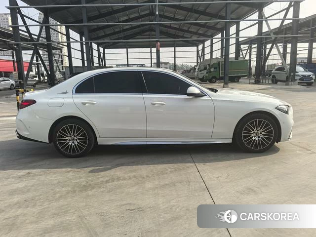 Mercedes-Benz C-class 2023 Белый из Китая, фото 4