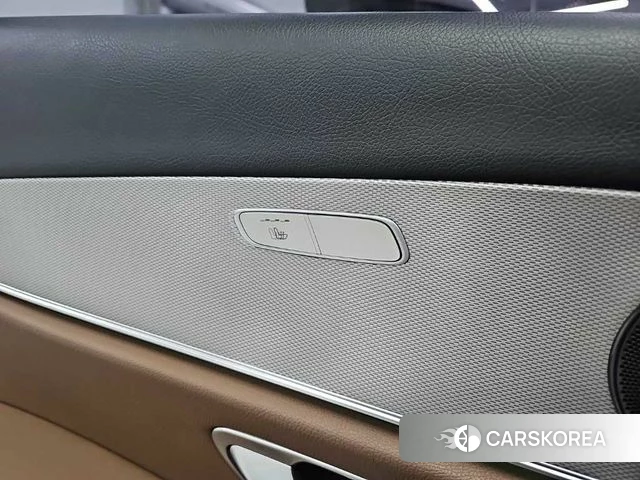 Mercedes-Benz E-Class W213 2019 Черный из Кореи, фото 4