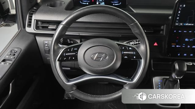 Hyundai Staria 2021 Серебристо-серый из Кореи, фото 4