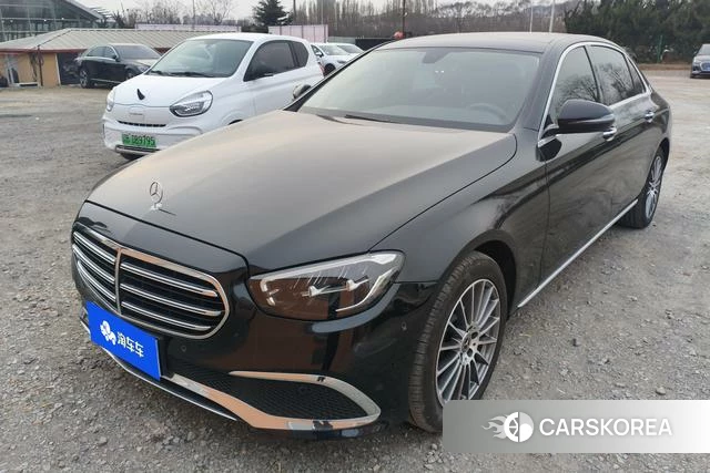 Mercedes-Benz E-Class 2023 Черный из Китая, фото 4