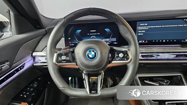 BMW i7 (G70) 2023 Черный из Кореи, фото 4
