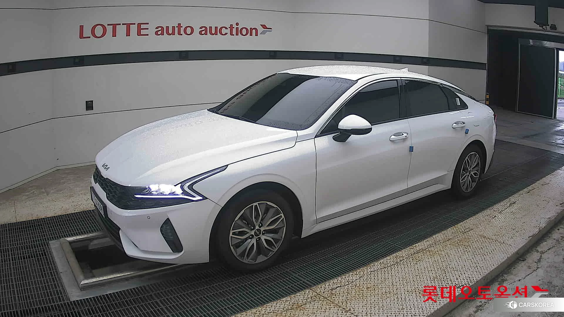 Kia K5 Hybrid 2023 Snow White Pearl из Кореи, фото 4