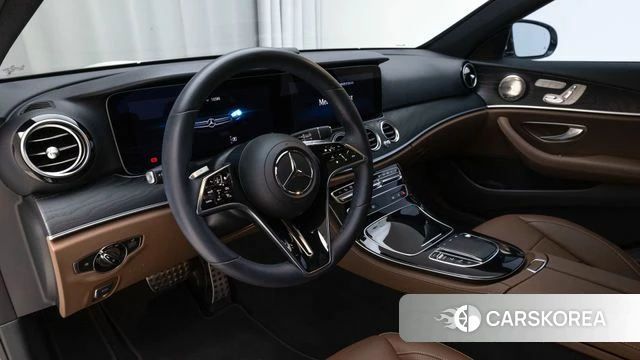 Mercedes-Benz E-Class W213 2023 Белый из Кореи, фото 4