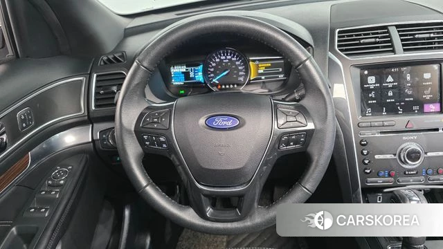 Ford Explorer 2018 Белый из Кореи, фото 4