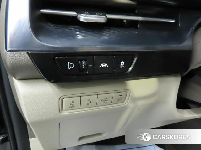 Kia Carnival 4th generation 2023 Черный из Кореи, фото 4
