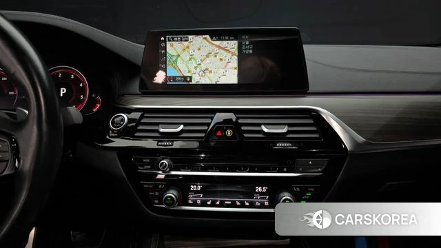 BMW 5 Series (G30) 2018 Черный из Кореи, фото 4
