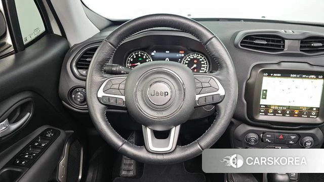 Jeep Renegade 2023 Белый из Кореи, фото 4