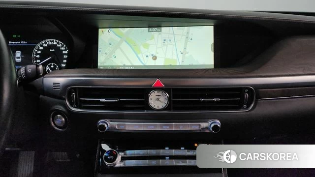 Genesis G90 2018 Серебряный из Кореи, фото 4