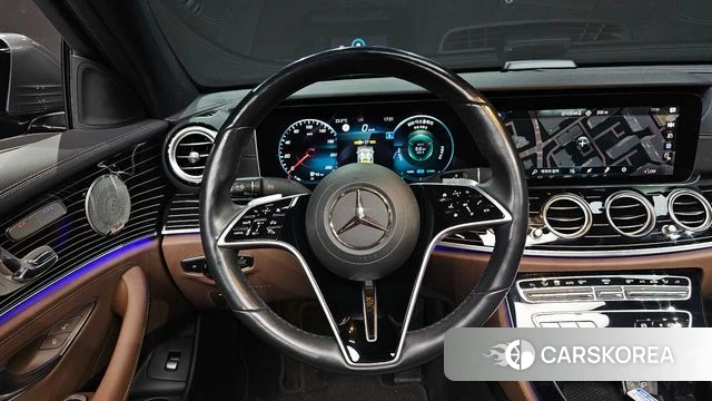 Mercedes-Benz E-Class W213 2021 Серый из Кореи, фото 4