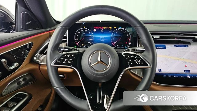 Mercedes-Benz E-Class W214 2026 Черный из Кореи, фото 4