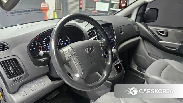 Hyundai The New Grand Starex 2018 Черный из Кореи, фото 4