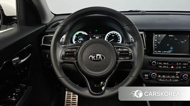 Kia Niro 2018 Белый из Кореи, фото 4