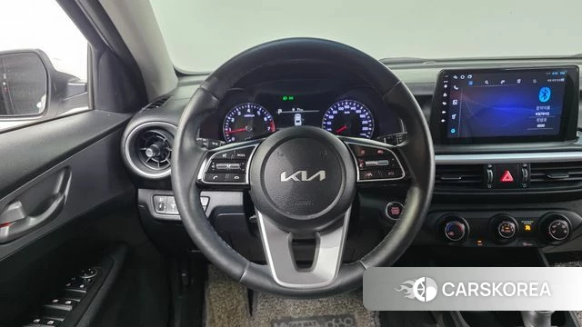 Kia The New K3 2nd generation 2021 Белый из Кореи, фото 4
