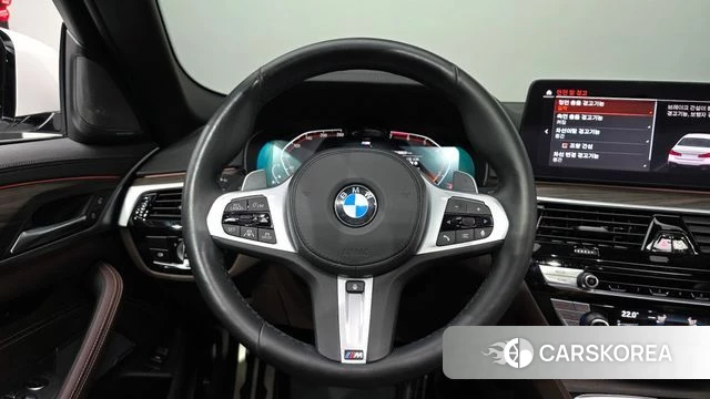 BMW 5 Series (G30) 2020 Белый из Кореи, фото 4