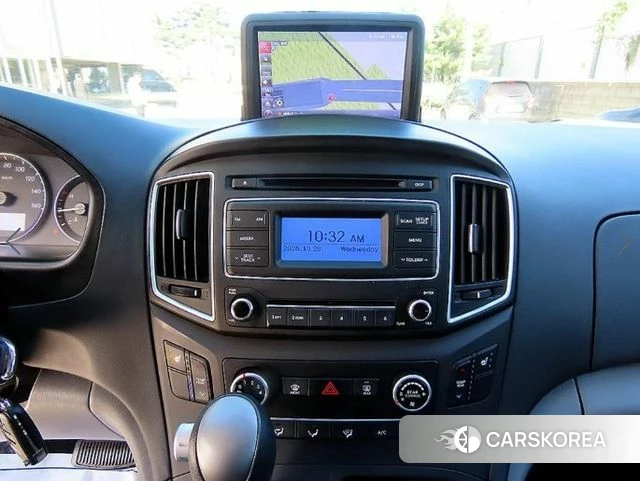 Hyundai The New Grand Starex 2019 Белый из Кореи, фото 4