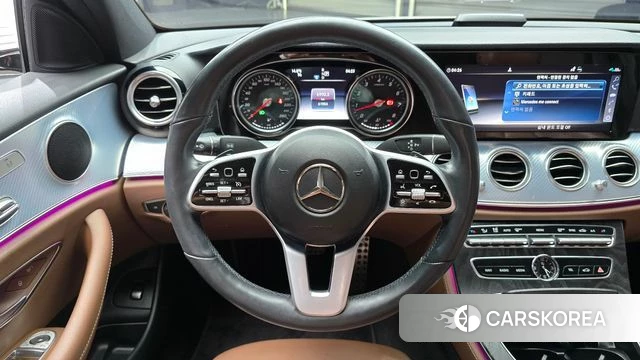Mercedes-Benz E-Class W213 2019 Белый из Кореи, фото 4