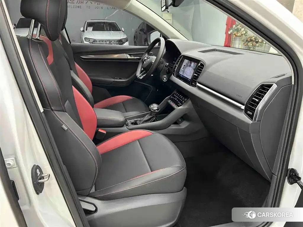 Skoda Karoq 2025 Белый из Китая, фото 4