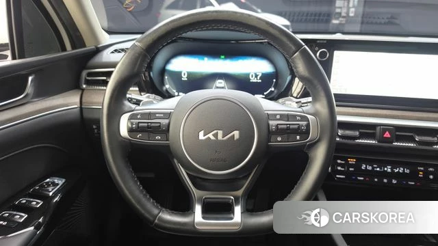 Kia K5 3rd generation 2023 Белый из Кореи, фото 4