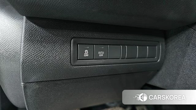 Peugeot 308 second generation 2018 Серебристо-серый из Кореи, фото 4