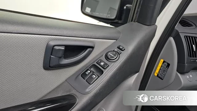 Hyundai The New Grand Starex 2019 Белый из Кореи, фото 4