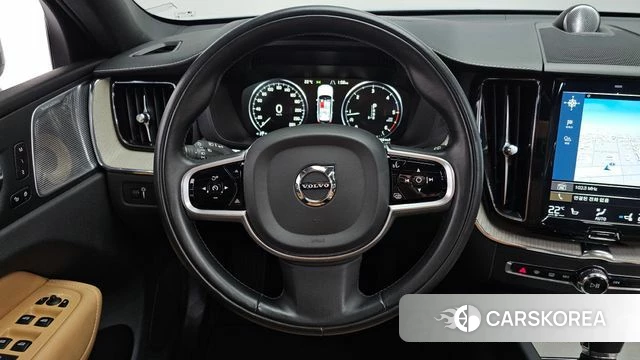 Volvo XC60 second Generation 2019 Серый из Кореи, фото 4