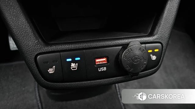 Kia The New Kia Ray 2023 Белый из Кореи, фото 4