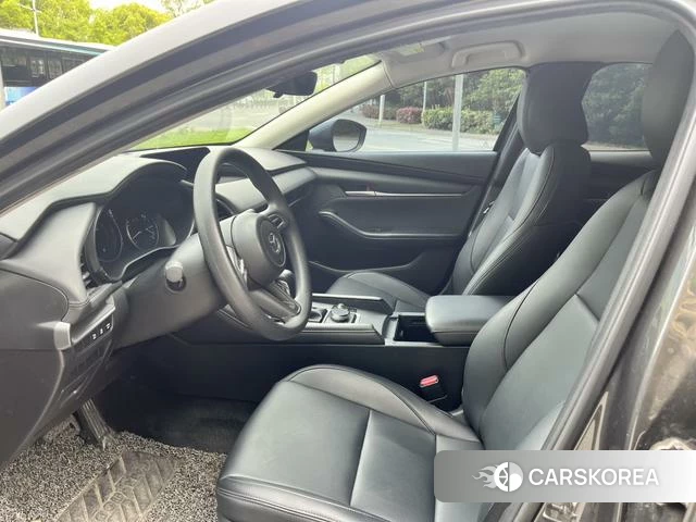 Mazda 3 2021 Темно-серый из Китая, фото 4