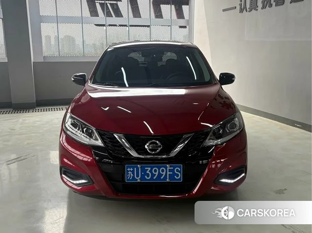Nissan Tiida 2023 Красный из Китая, фото 4