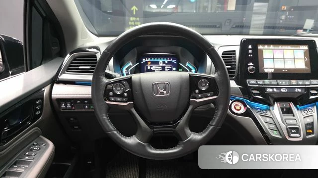 Honda Odyssey 2023 Серый из Кореи, фото 4