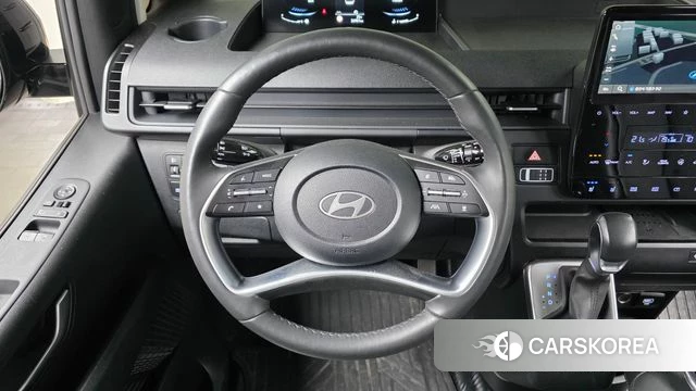 Hyundai Staria 2024 Черный из Кореи, фото 4