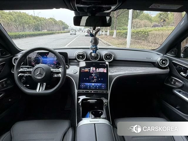 Mercedes-Benz C-class 2025 Белый из Китая, фото 4