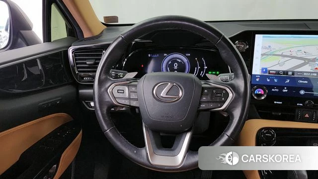 Lexus NX350h Second generation 2023 Серебристо-серый из Кореи, фото 4