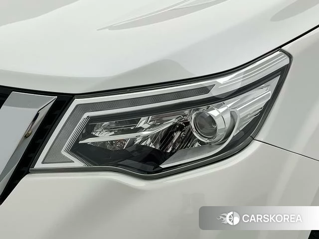Nissan Terra 2022 Белый из Китая, фото 4