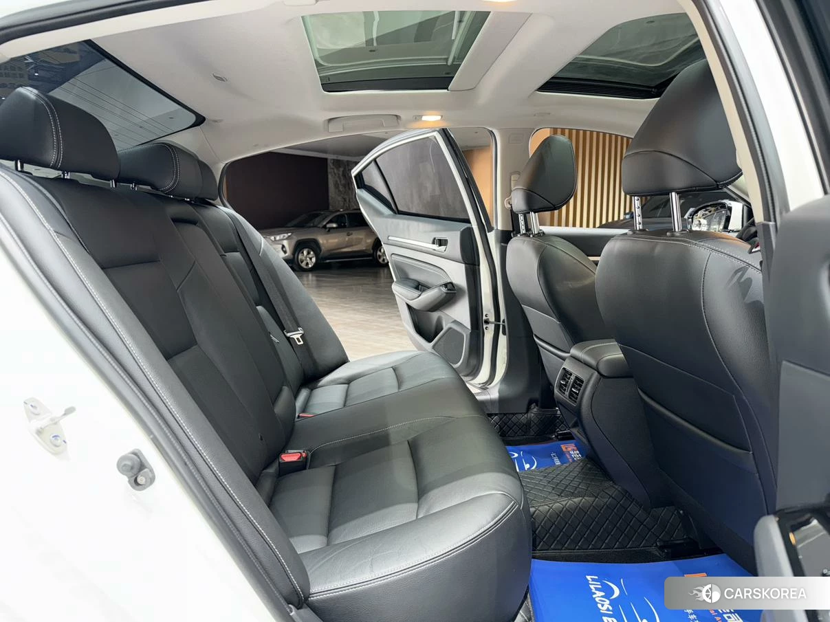 Nissan Altima 2020 Белый из Китая, фото 4