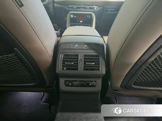 Audi Q5 (80A) 2025 Белый из Кореи, фото 4