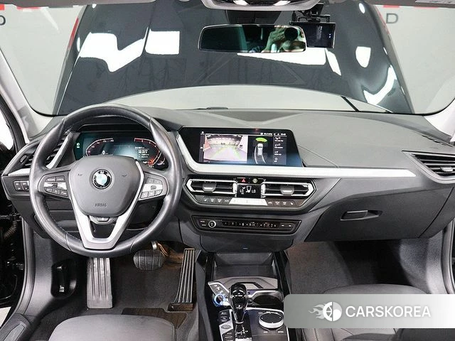 BMW 1 Series (F40) 2022 Черный из Кореи, фото 4