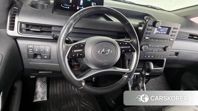 Hyundai Staria 2023 Белый из Кореи, фото 4