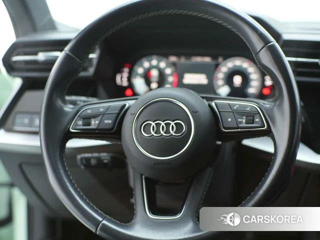 Audi A3 2023 Зеленый из Китая, фото 4