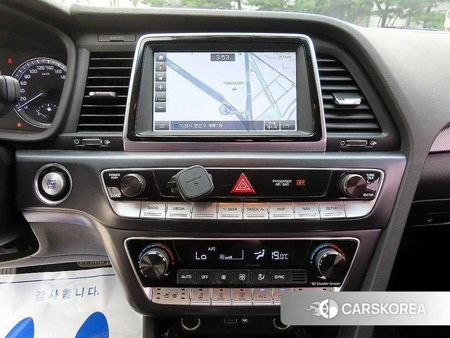 Hyundai Sonata New Rise 2018 Серебристо-серый из Кореи, фото 4
