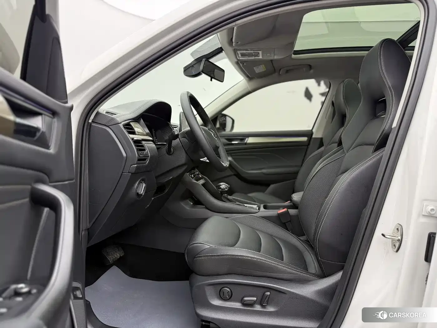 Skoda Kodiaq 2022 Белый из Китая, фото 4