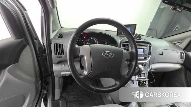 Hyundai The New Grand Starex 2020 Серебристо-серый из Кореи, фото 4