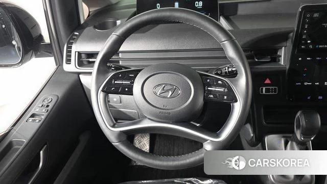 Hyundai Staria 2023 Серебристо-серый из Кореи, фото 4